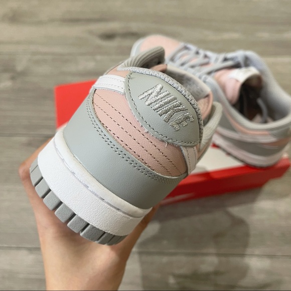 Nike Dunk Low W Pink Oxford - Picture 4 of 9